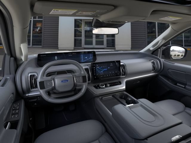 New 2026 Ford Expedition Active RWD image 9