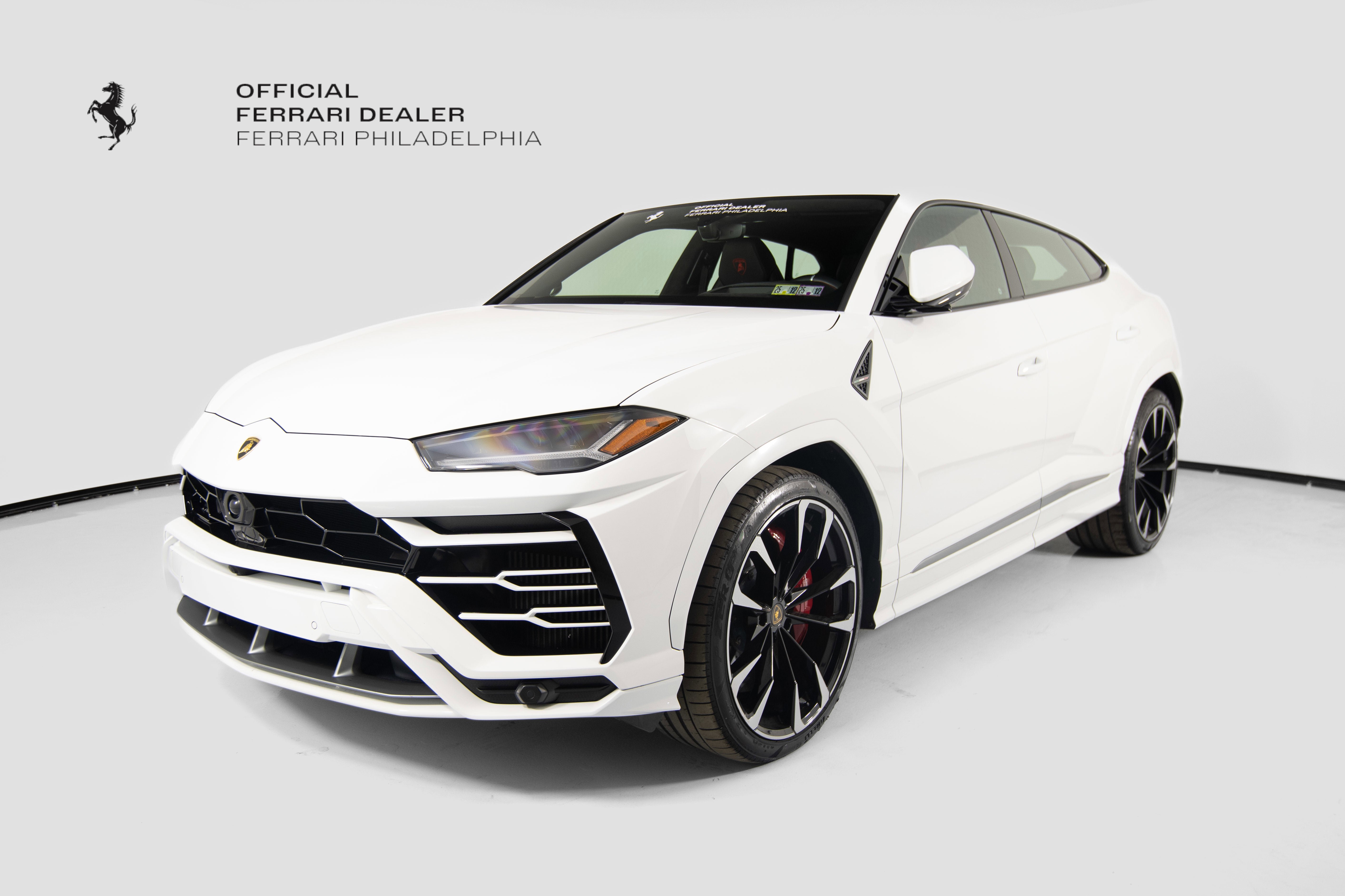 Used 2022 Lamborghini Urus image 3