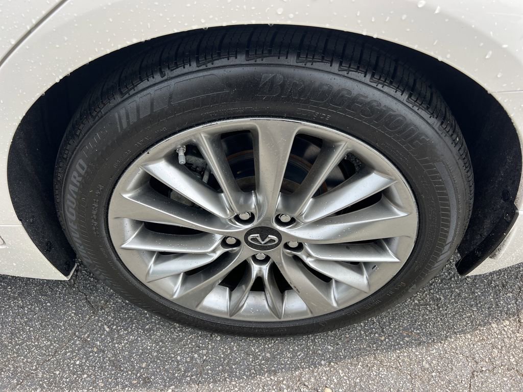 Used 2022 INFINITI Q50 Luxe w/ Cargo Package image 15