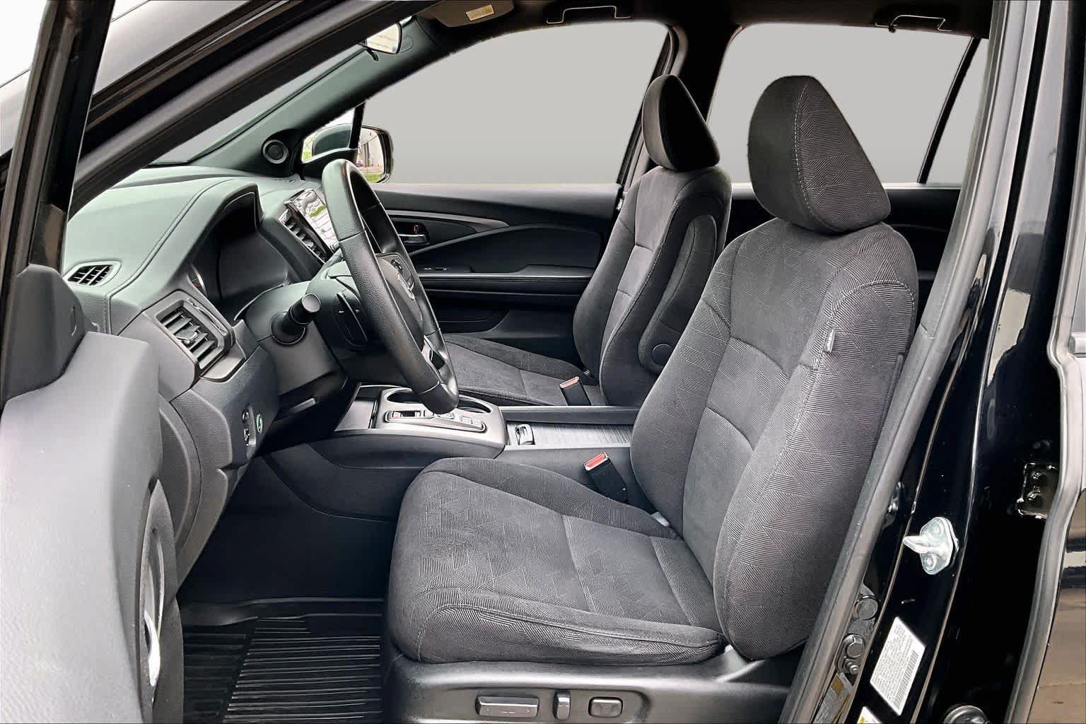 Used 2022 Honda Pilot Sport image 8