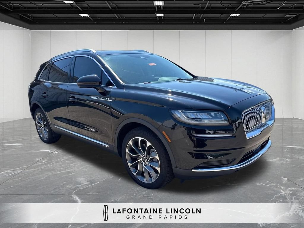 Certified 2022 Lincoln Nautilus Reserve AWD/4WD image 7