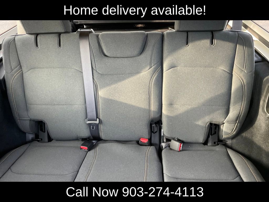 Used 2024 Jeep Wrangler Sport S image 40