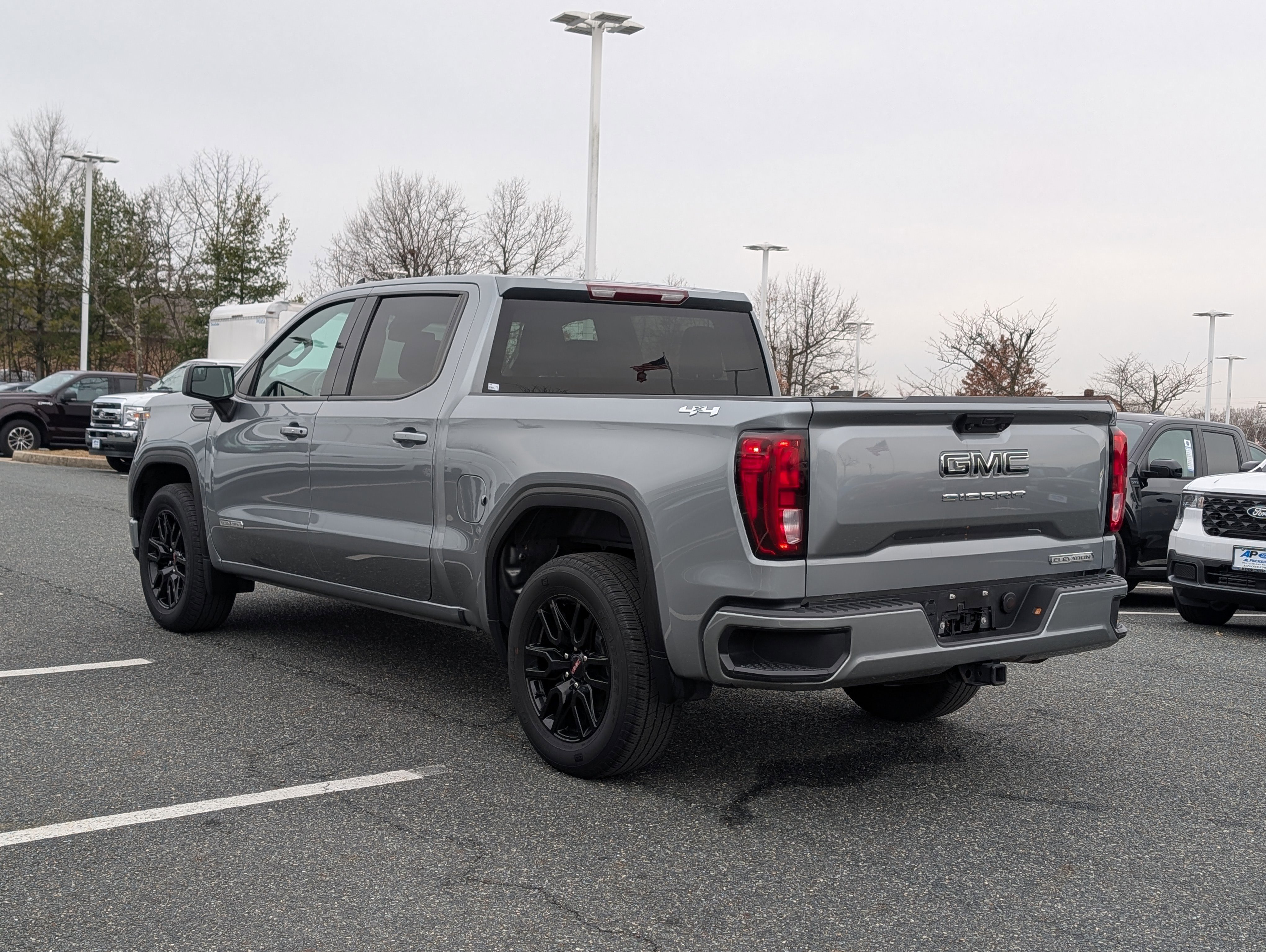 Used 2023 GMC Sierra 1500 Elevation image 5