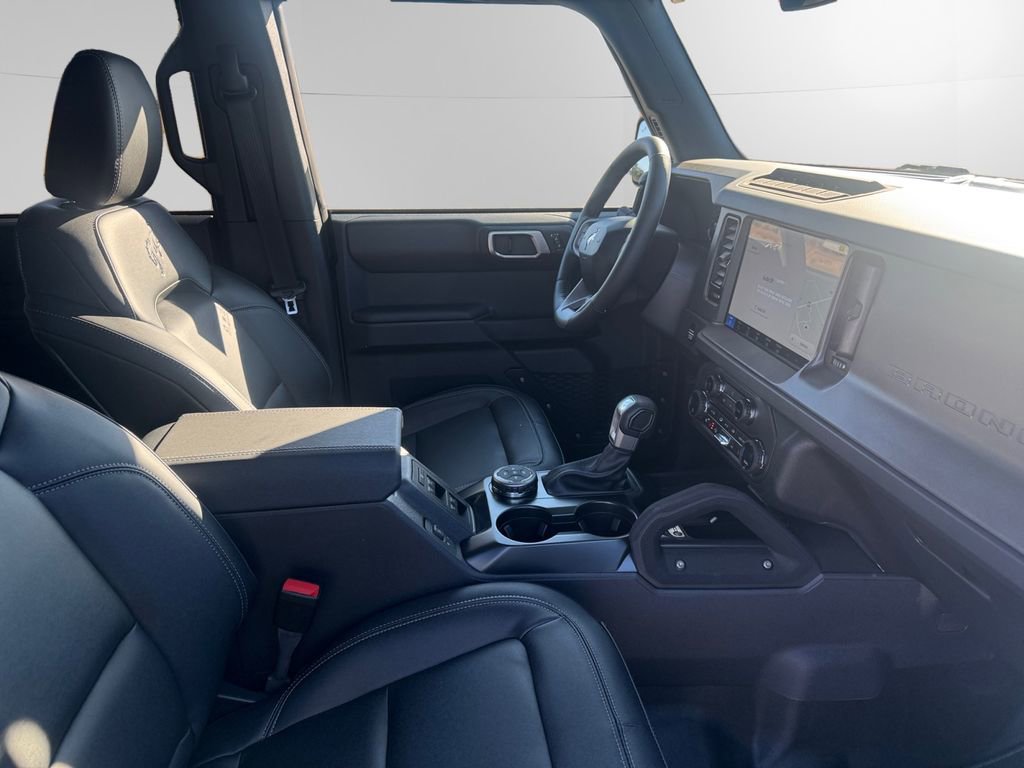 New 2025 Ford Bronco Badlands image 14