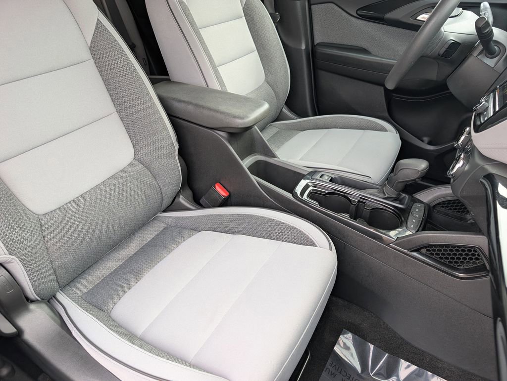Used 2021 Chevrolet TrailBlazer LT w/ Convenience Package image 23
