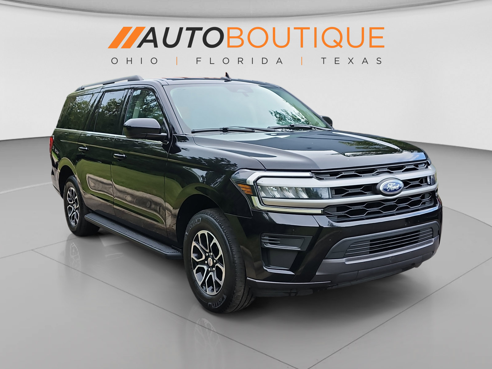 Used 2024 Ford Expedition Max XLT RWD image 7