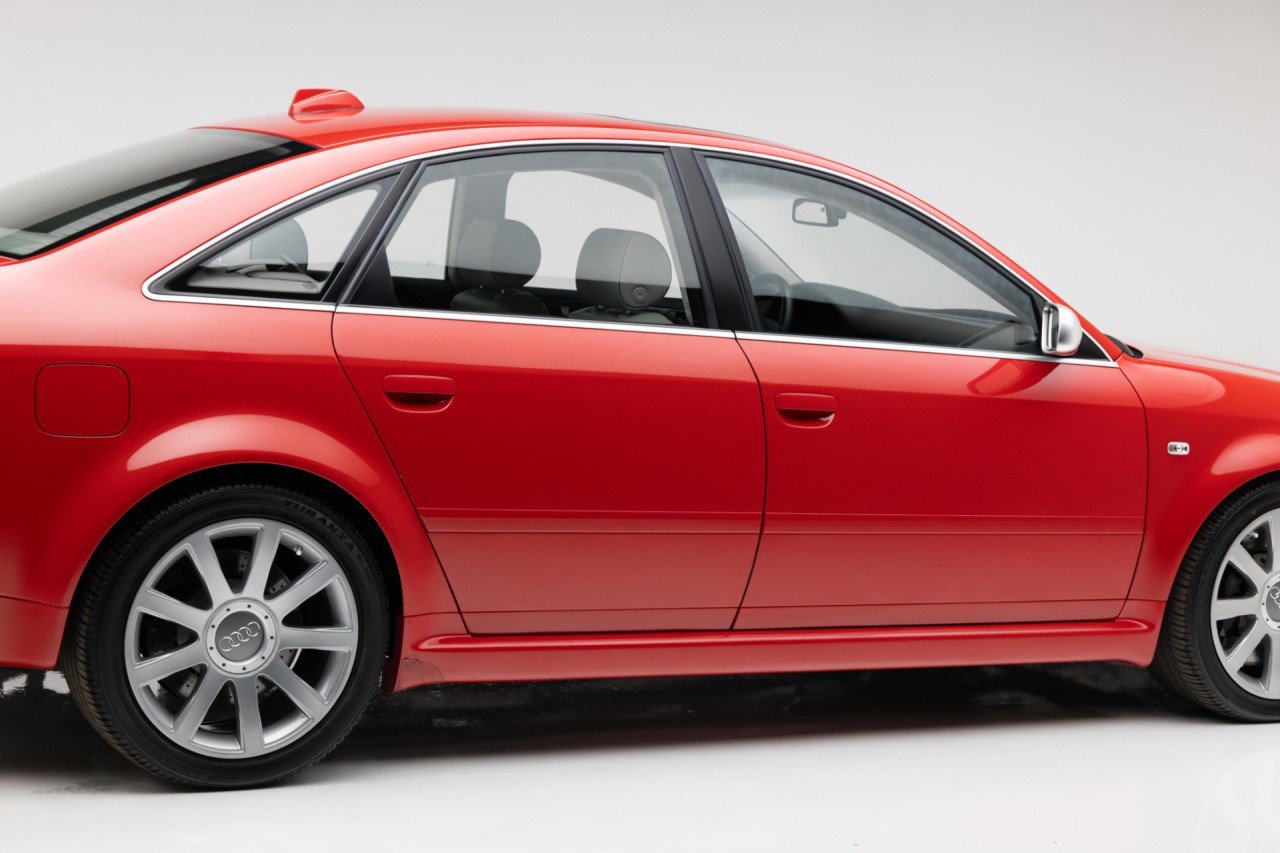 Used 2003 Audi RS 6 AWD/4WD image 39