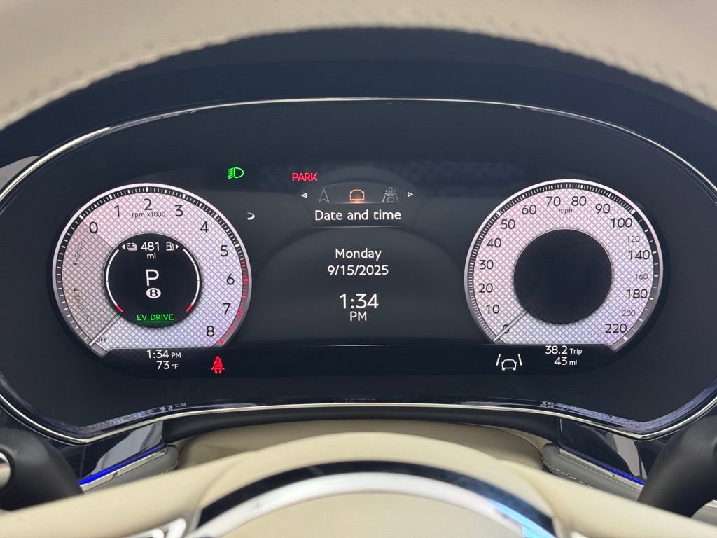 New 2026 Bentley Flying Spur Plug-In Hybrid image 40