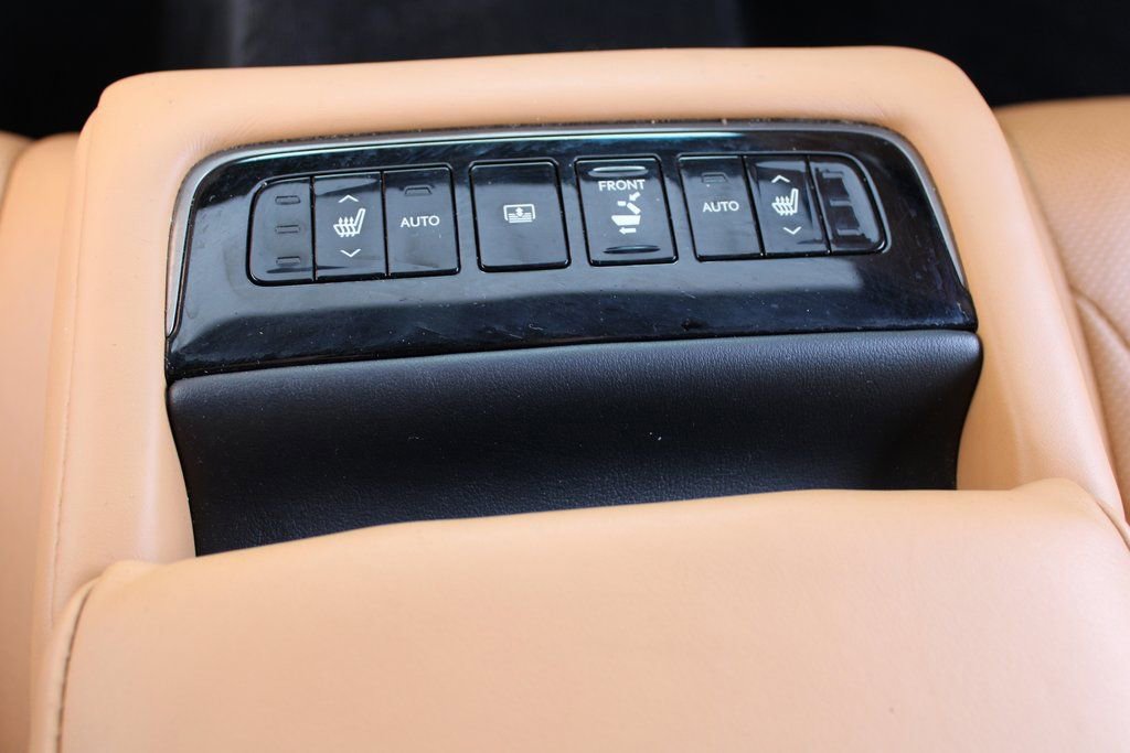 Used 2021 Lexus LS 500h image 22