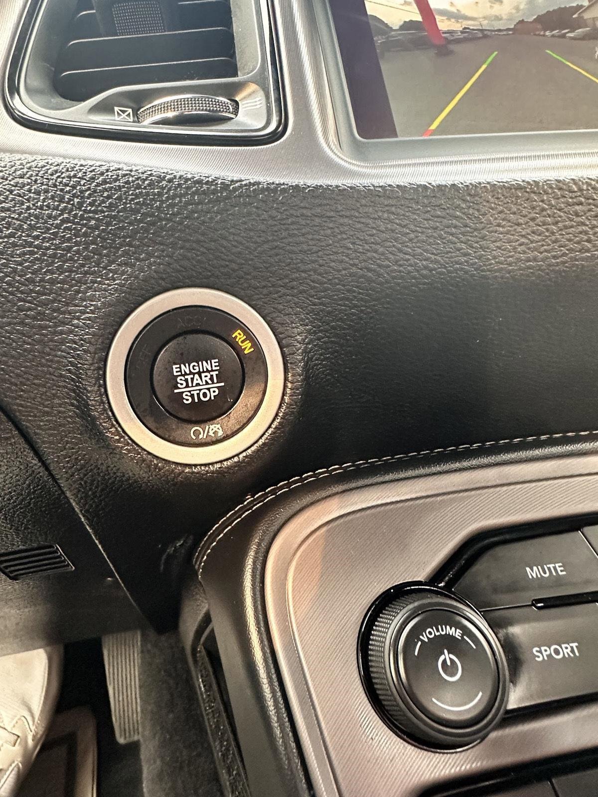 Used 2023 Dodge Challenger SXT image 23