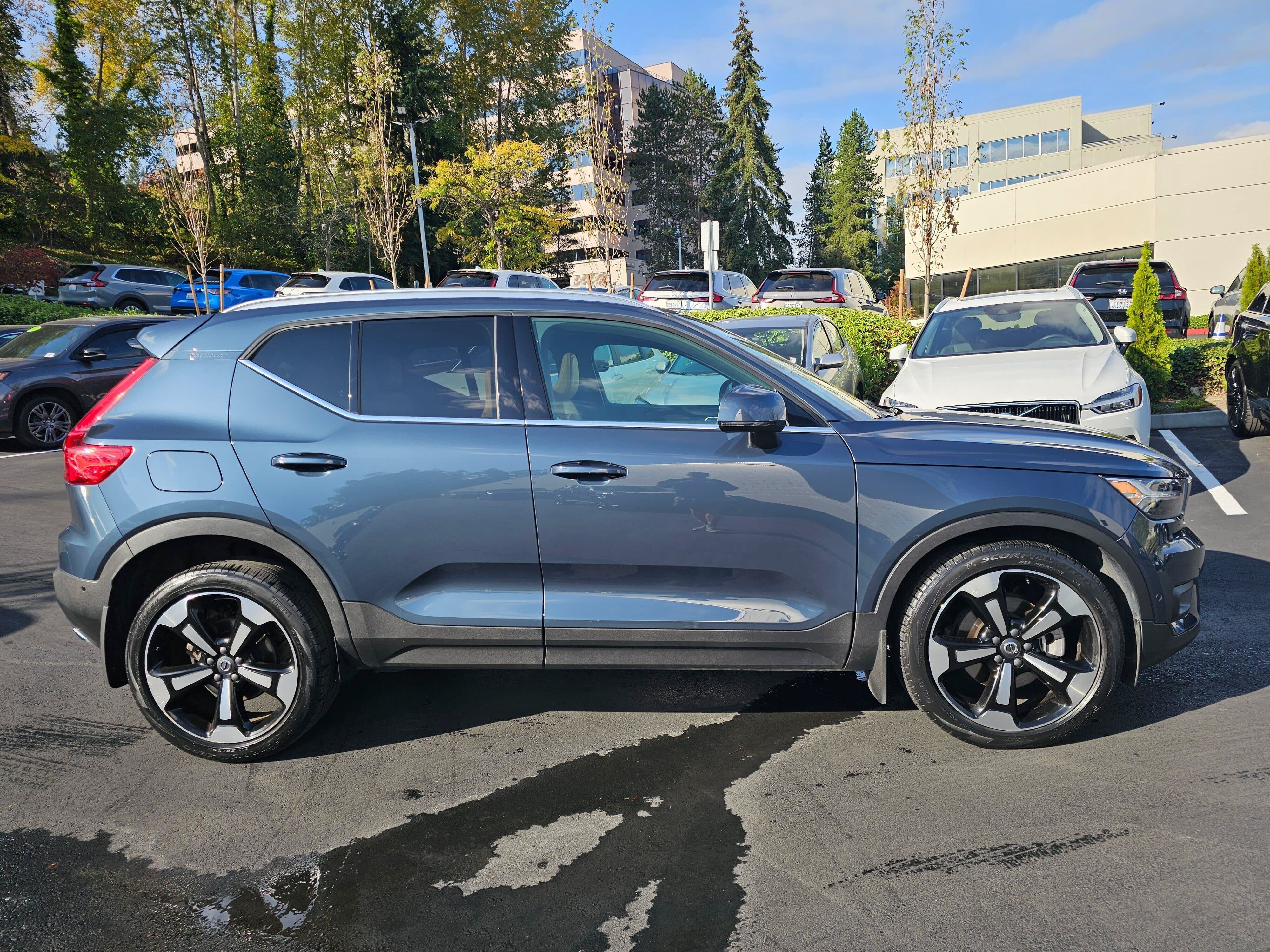 Used 2019 Volvo XC40 T5 Inscription AWD/4WD image 8