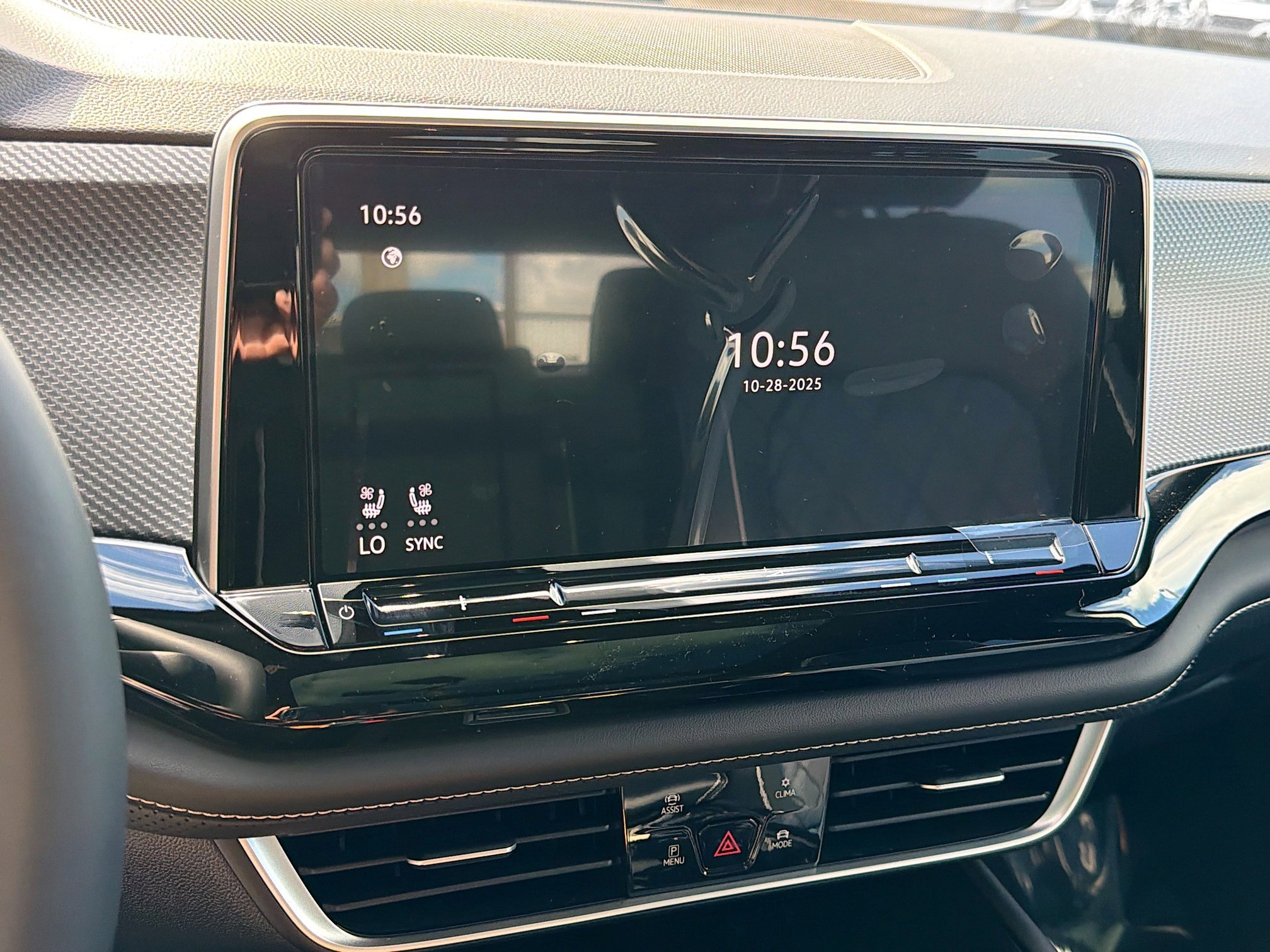 New 2026 Volkswagen Atlas Cross Sport SEL Premium R-Line image 28