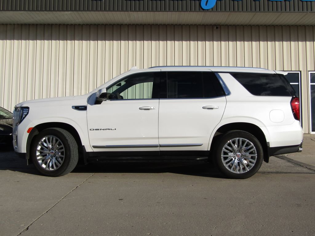 Used 2023 GMC Yukon Denali image 11