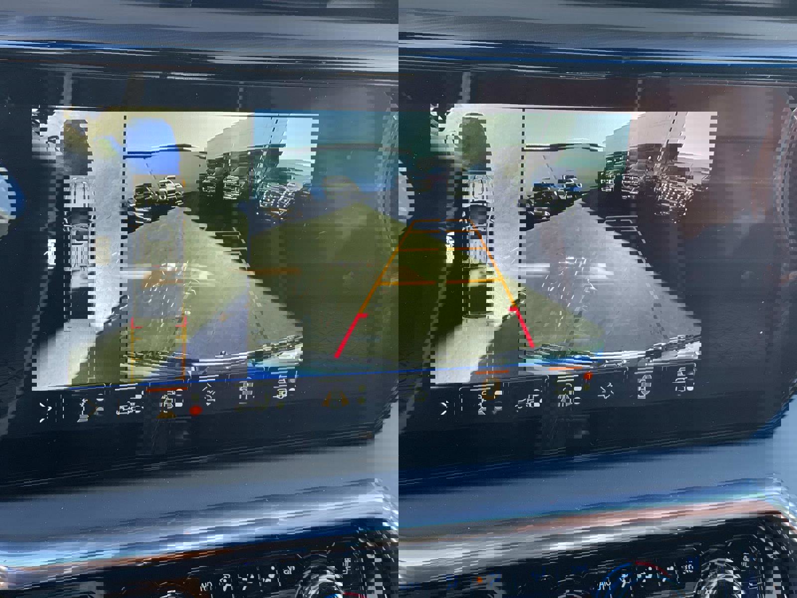 New 2026 GMC Sierra 2500 Denali Ultimate image 15