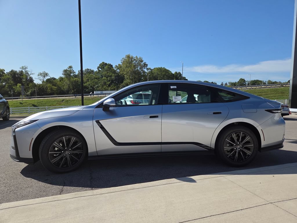 New 2026 Lexus ES 350h AWD image 27