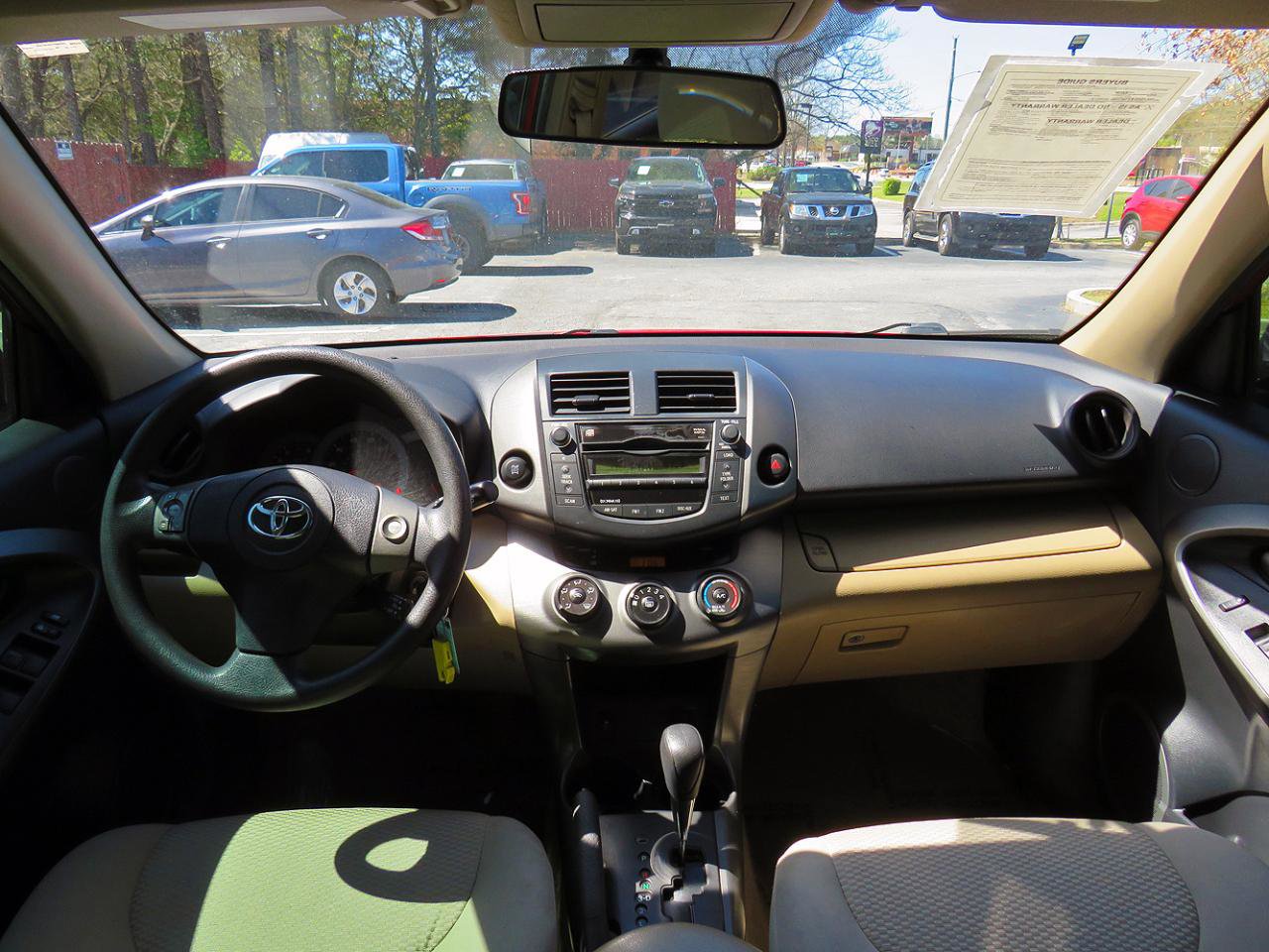 Used 2011 Toyota RAV4 4WD 4dr 4-cyl 4-Spd AT (Natl) w/ Upgrade Value Pkg image 17