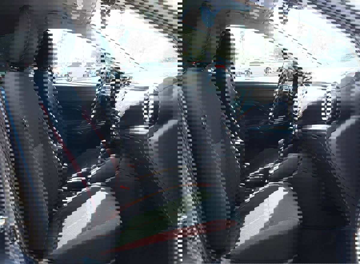 Used 2020 Nissan Versa SR w/ Electronics Package image 34