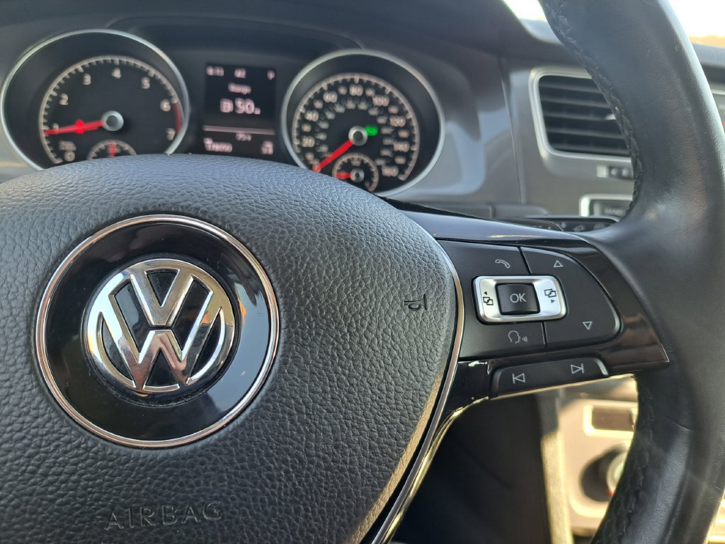Used 2017 Volkswagen Golf Alltrack SE AWD/4WD image 21