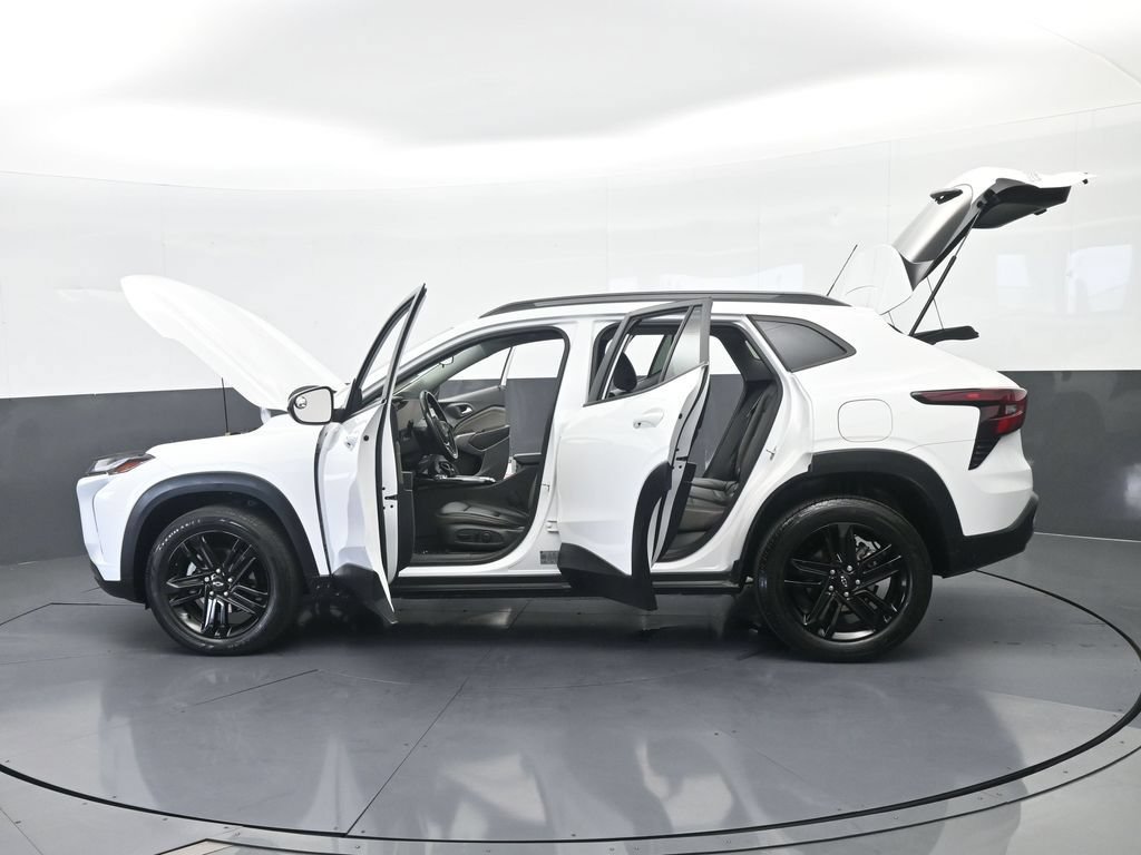 Used 2025 Chevrolet Trax ACTIV FWD image 71