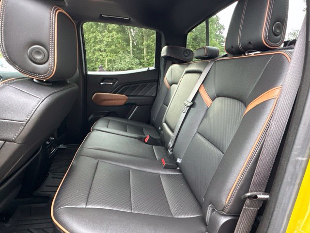 Used 2023 GMC Canyon AT4 w/ AT4 Premium Package AWD/4WD image 17