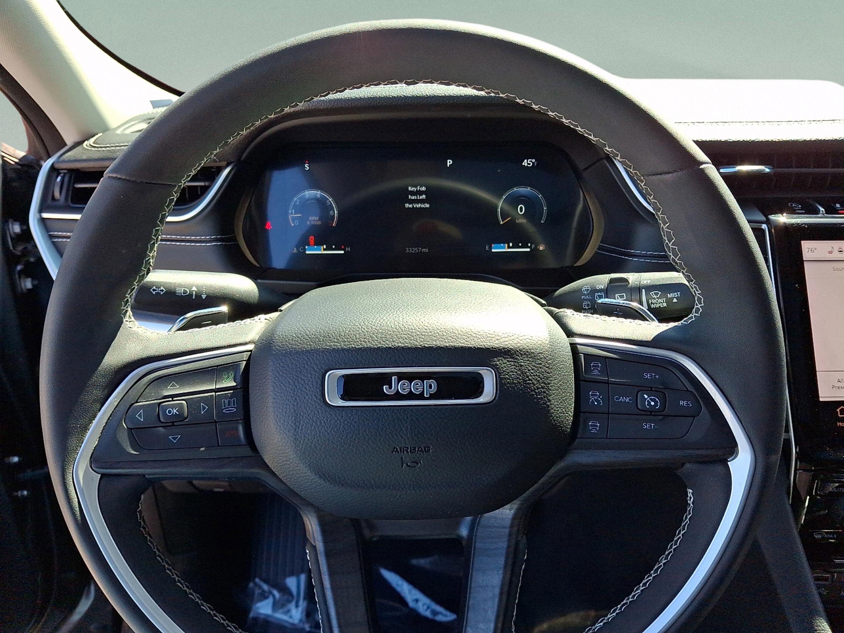 Certified 2023 Jeep Grand Cherokee Limited image 21