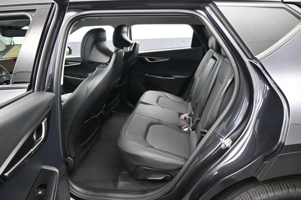 Used 2025 Kia EV6 Light RWD image 33
