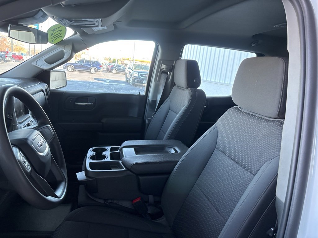 Used 2024 GMC Sierra 1500 Pro w/ Trailering Package image 9