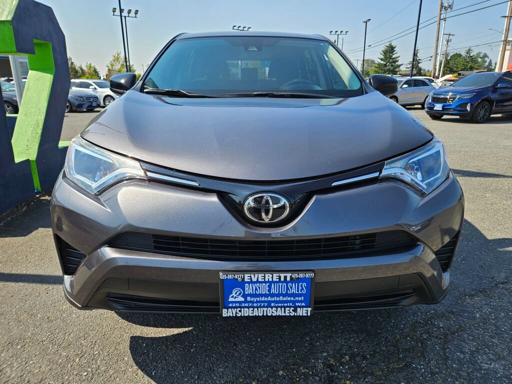Used 2017 Toyota RAV4 LE w/ All Weather Liner Package AWD/4WD image 7