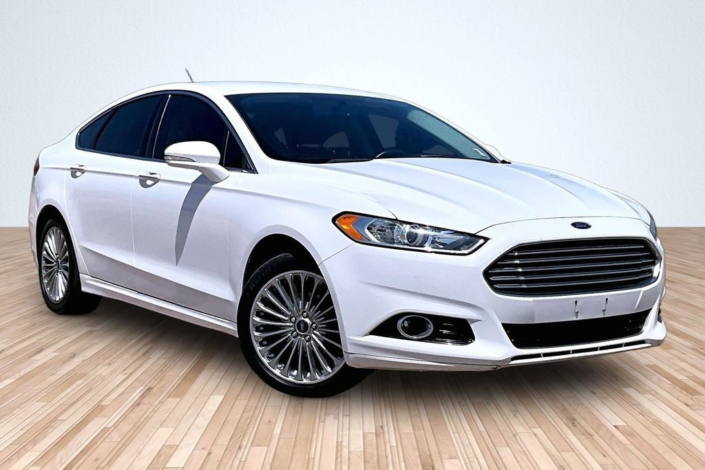 Used 2016 Ford Fusion Titanium FWD image 9