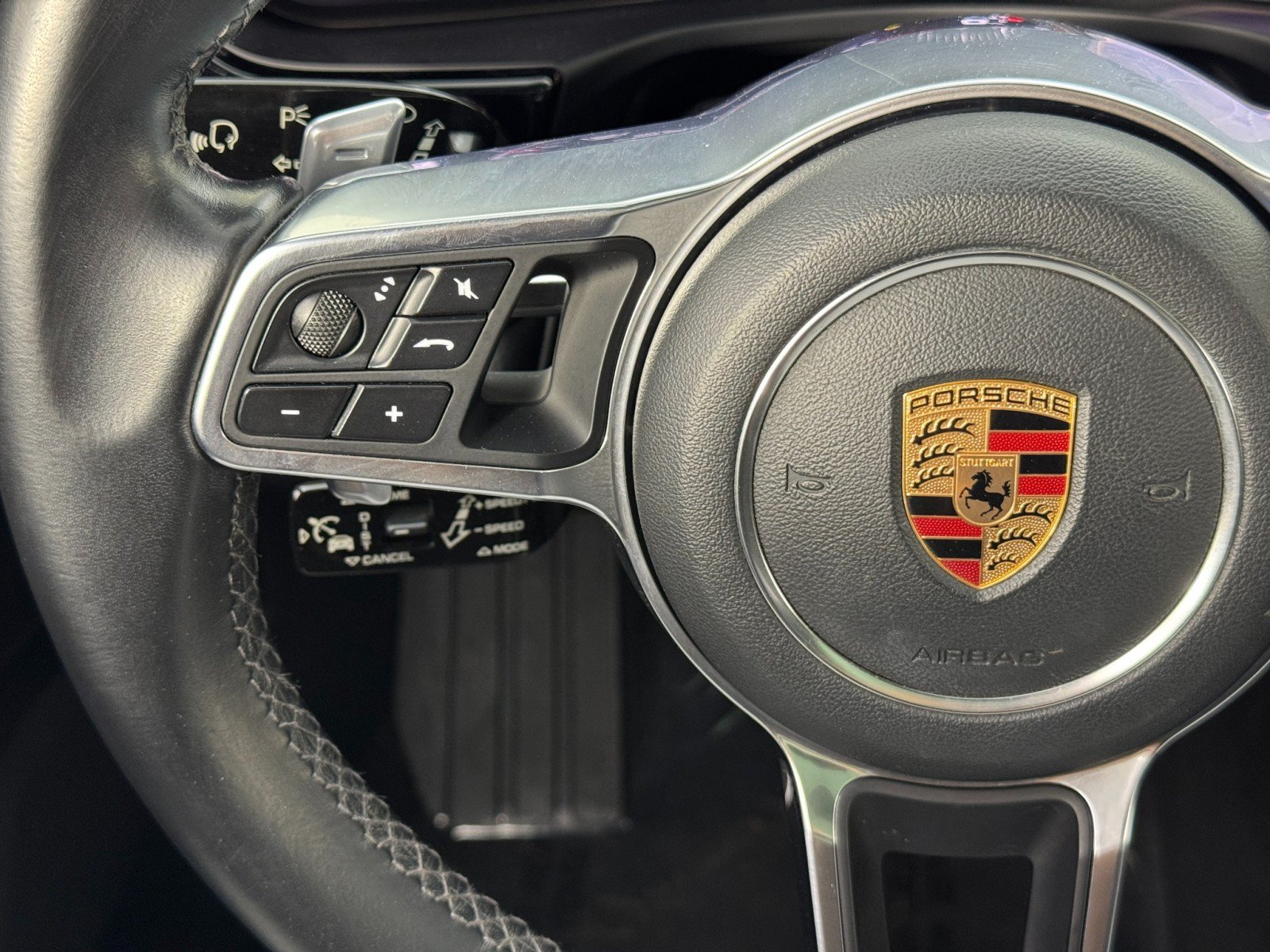 Used 2018 Porsche Panamera 4S w/ Premium Package Plus AWD/4WD image 22