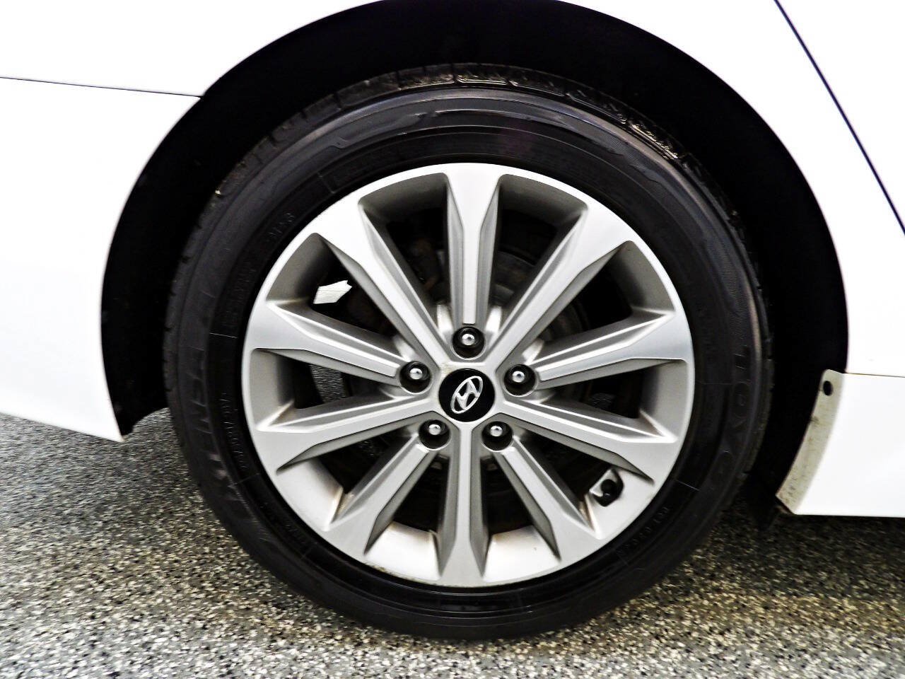 Used 2016 Hyundai Sonata Limited FWD image 21