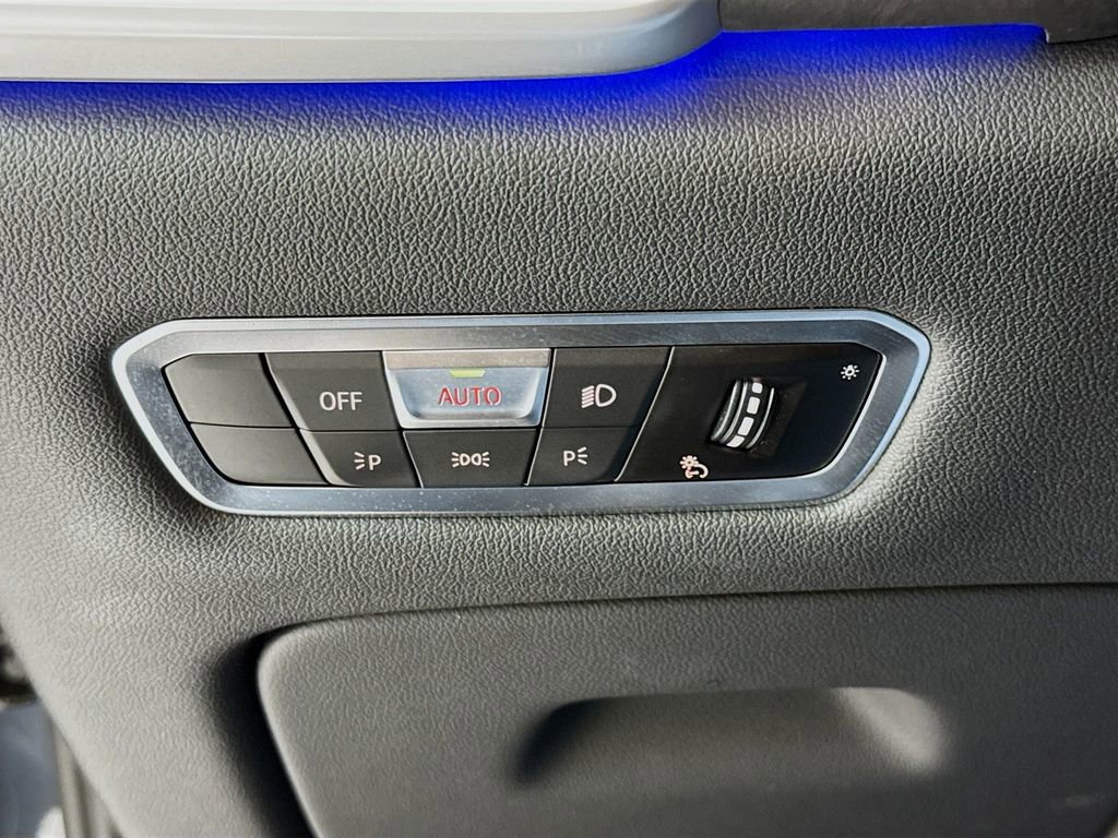 Used 2022 BMW X5 xDrive40i image 9