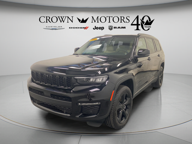 Used 2025 Jeep Grand Cherokee L Limited w/ Luxury Tech Group II AWD/4WD image 11