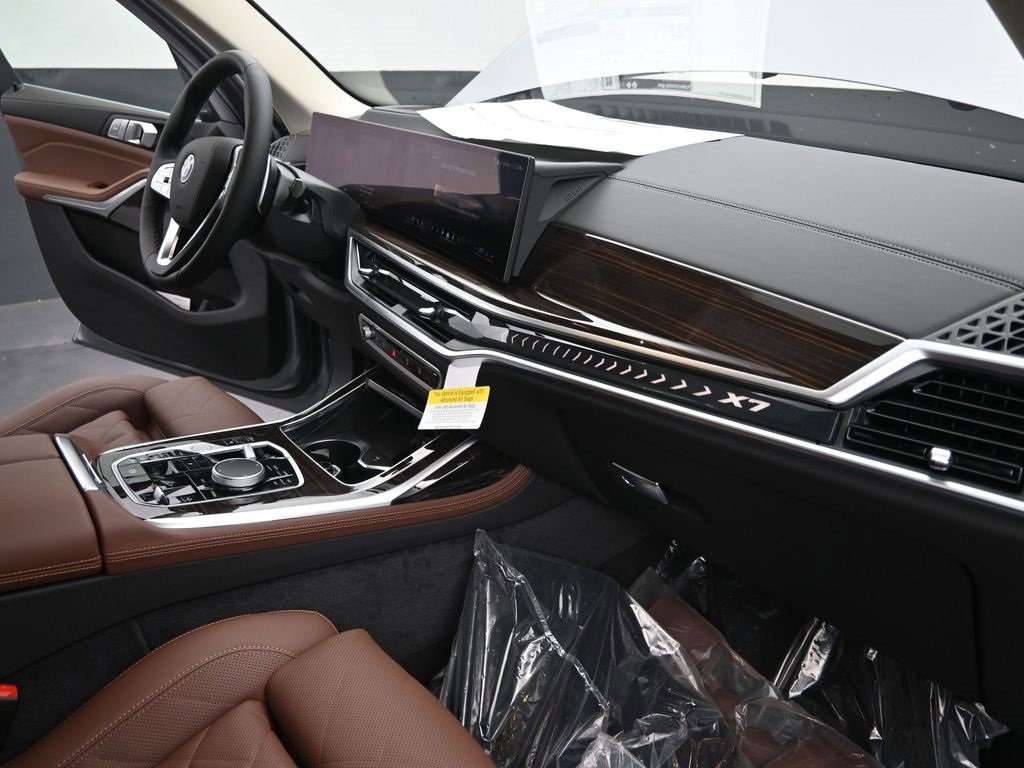 New 2026 BMW X7 xDrive40i image 21