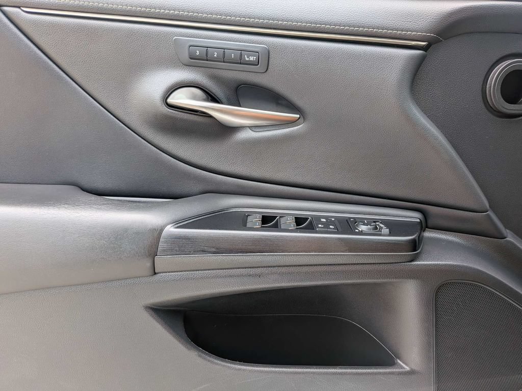 Used 2021 Lexus ES 350 w/ Premium Package FWD image 30