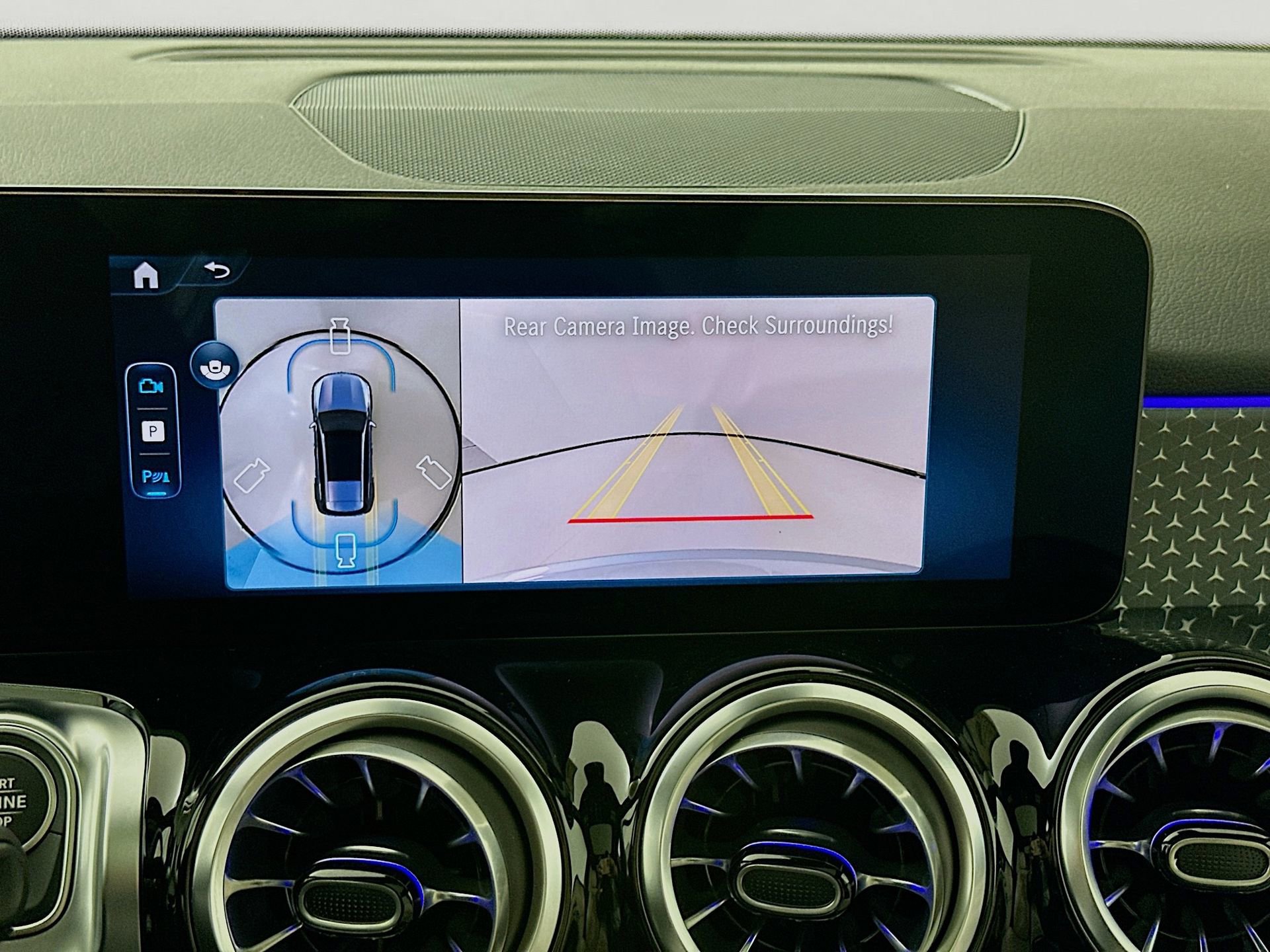 New 2026 Mercedes-Benz GLB 250 image 14