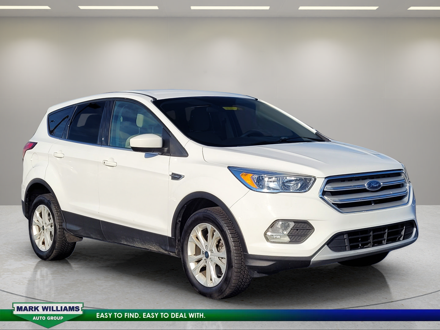 Used 2019 Ford Escape SE AWD/4WD image 1