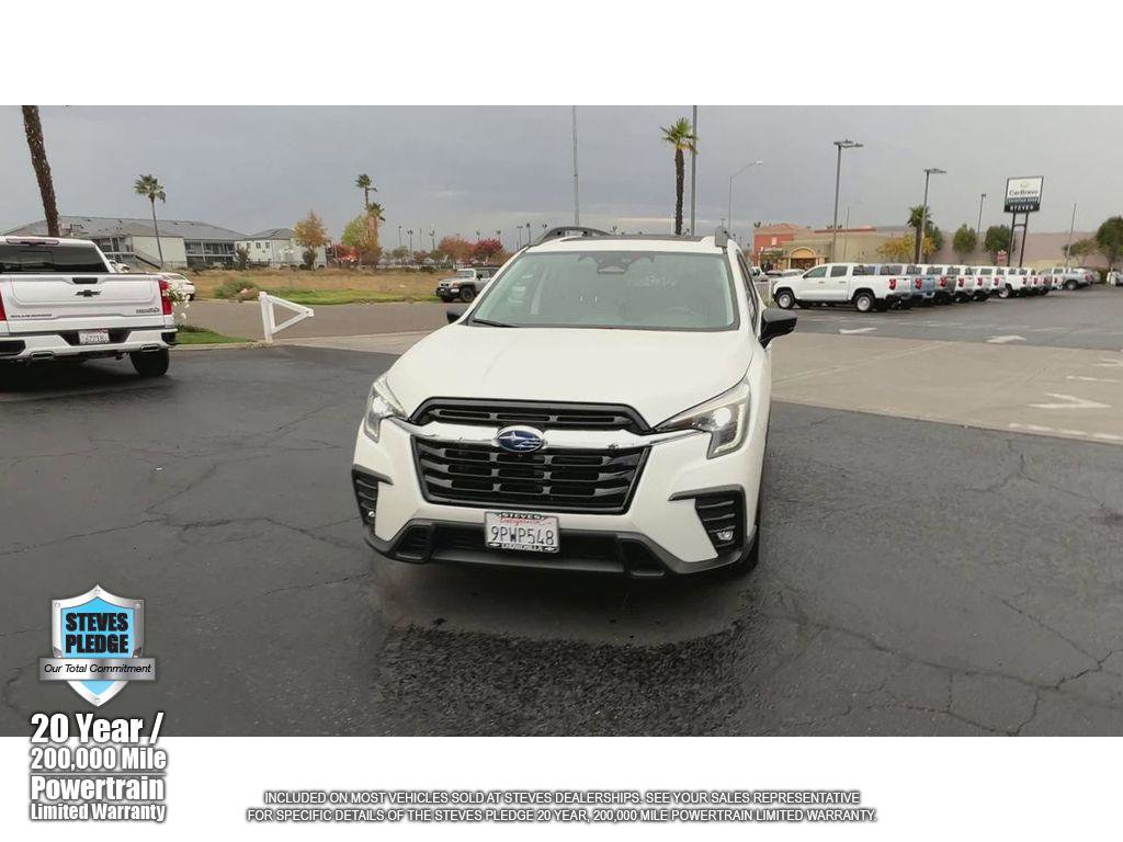 Used 2024 Subaru Ascent Limited w/ Technology Package image 4