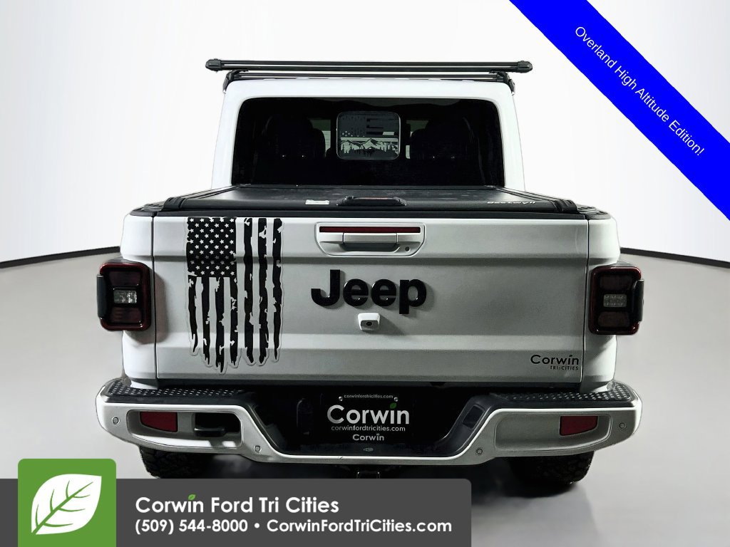 Used 2023 Jeep Gladiator Overland AWD/4WD image 12