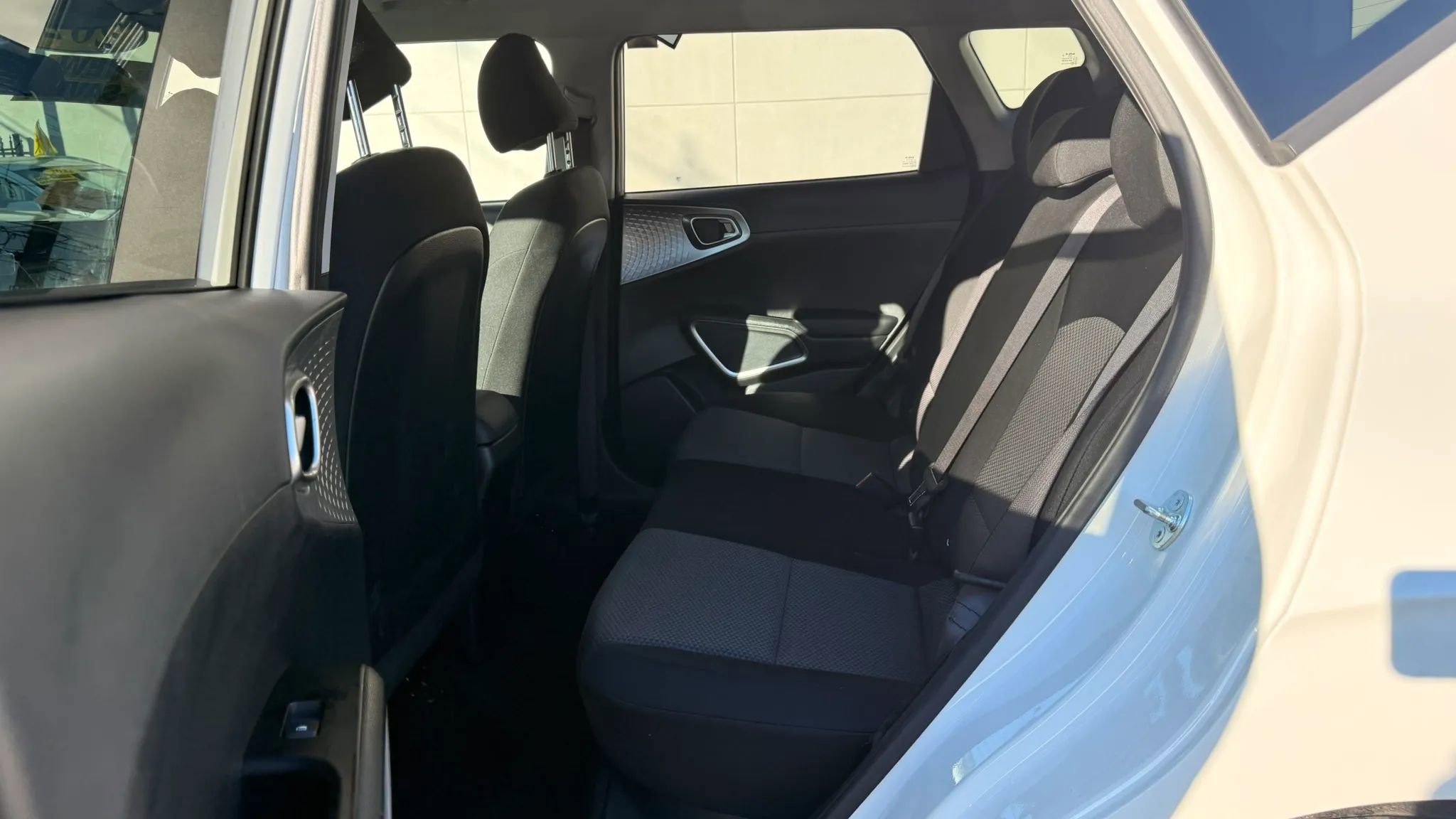 Used 2024 Kia Soul LX w/ Option Group 015 FWD image 13