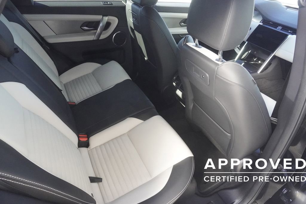 Used 2025 Land Rover Discovery Sport Dynamic SE image 26