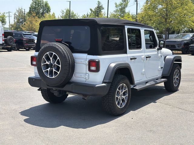 Used 2024 Jeep Wrangler Unlimited Sport AWD/4WD image 12