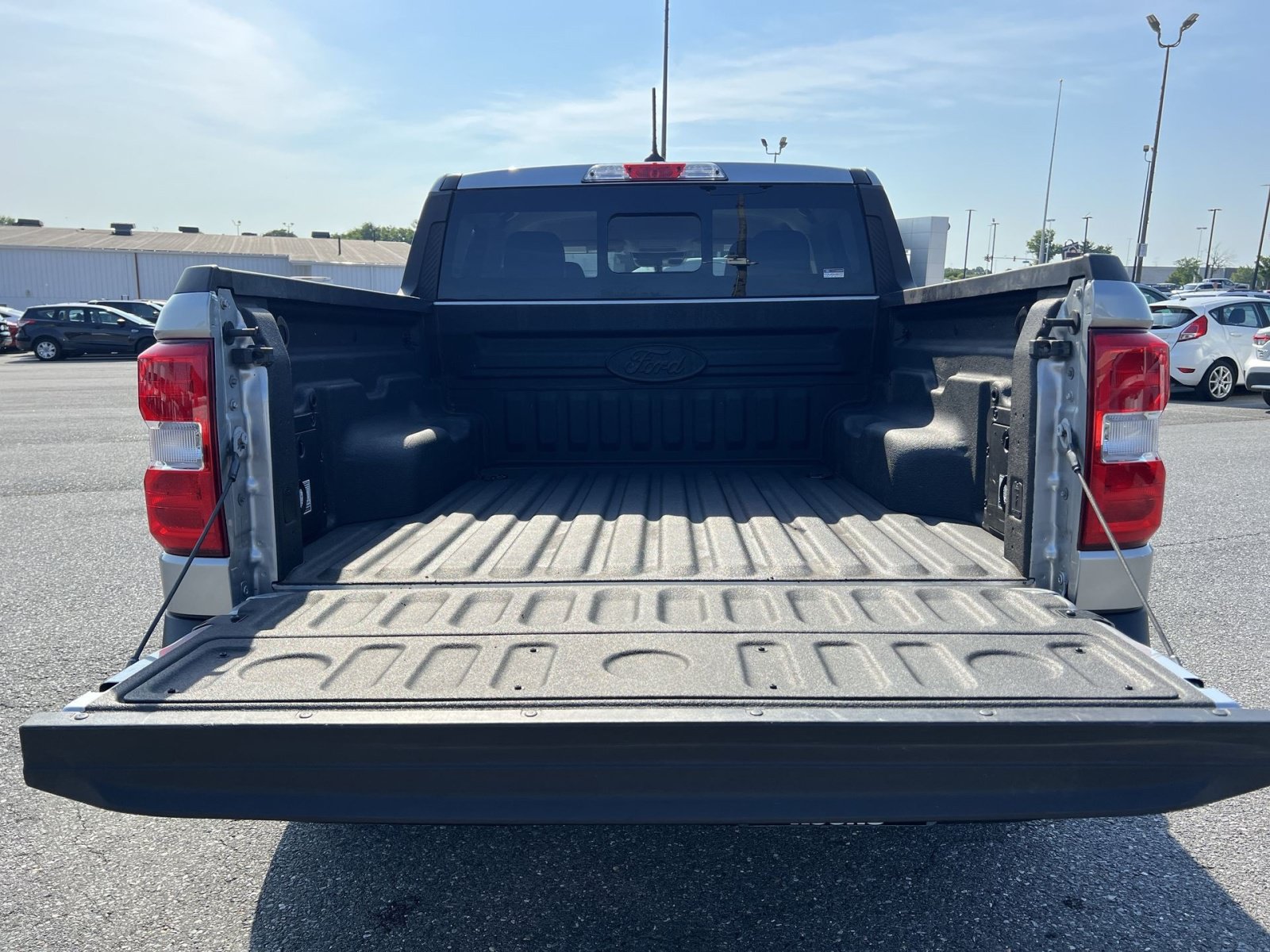 Certified 2023 Ford Maverick Lariat FWD image 24