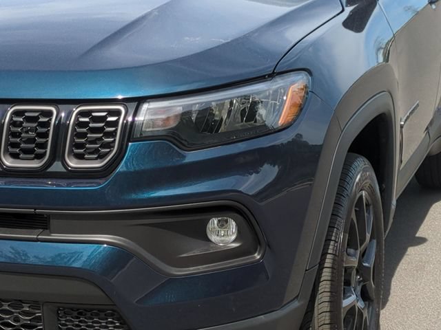 New 2026 Jeep Compass Latitude AWD/4WD image 17
