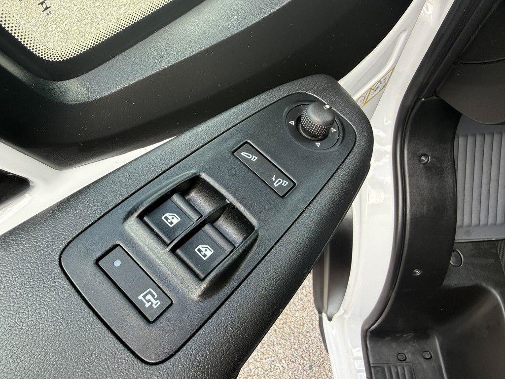 Used 2025 RAM ProMaster 3500 w/ Safety Group FWD image 16