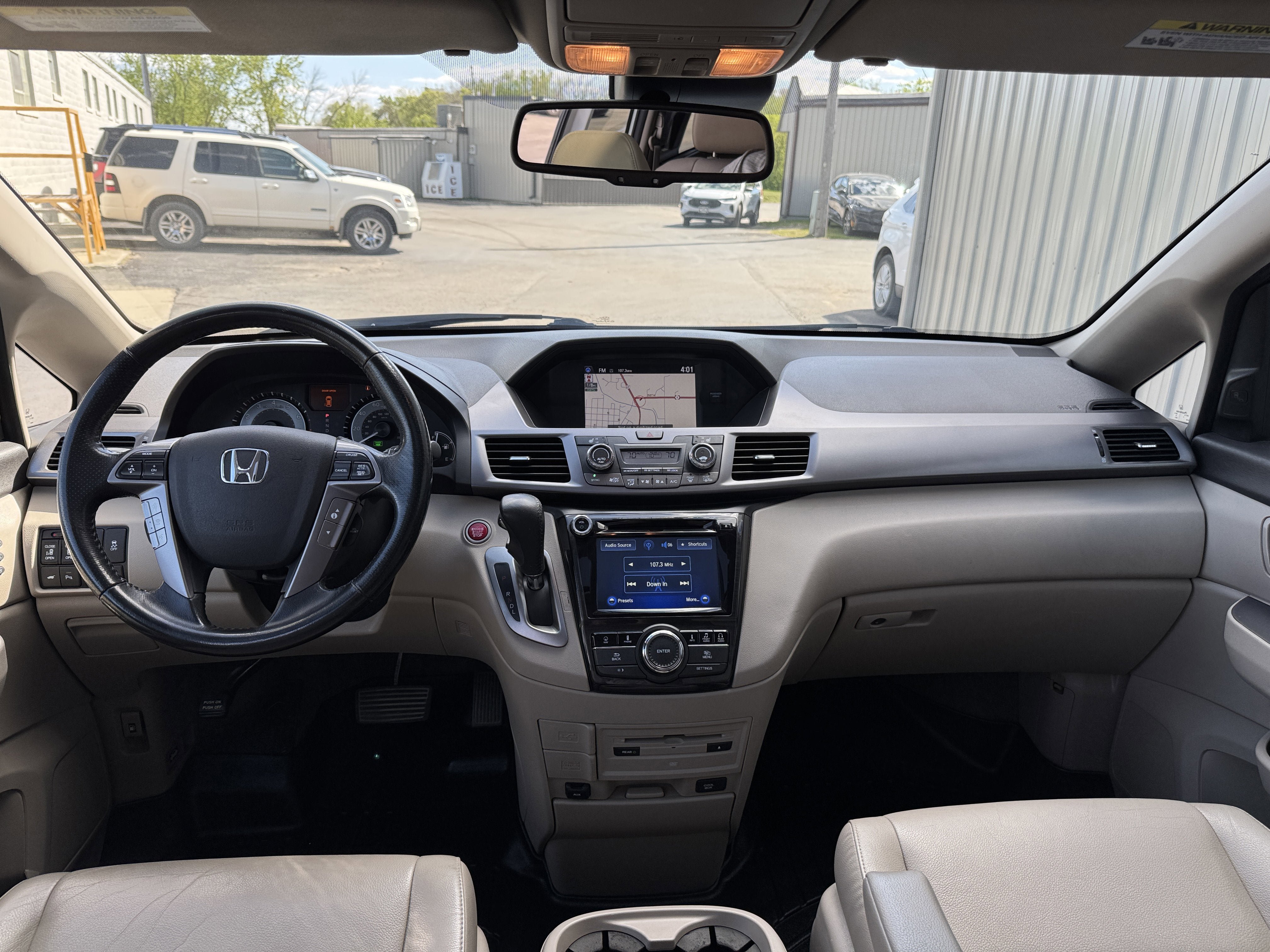 Used 2014 Honda Odyssey Touring Elite image 26