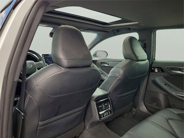 Used 2019 Toyota Avalon Touring FWD image 14