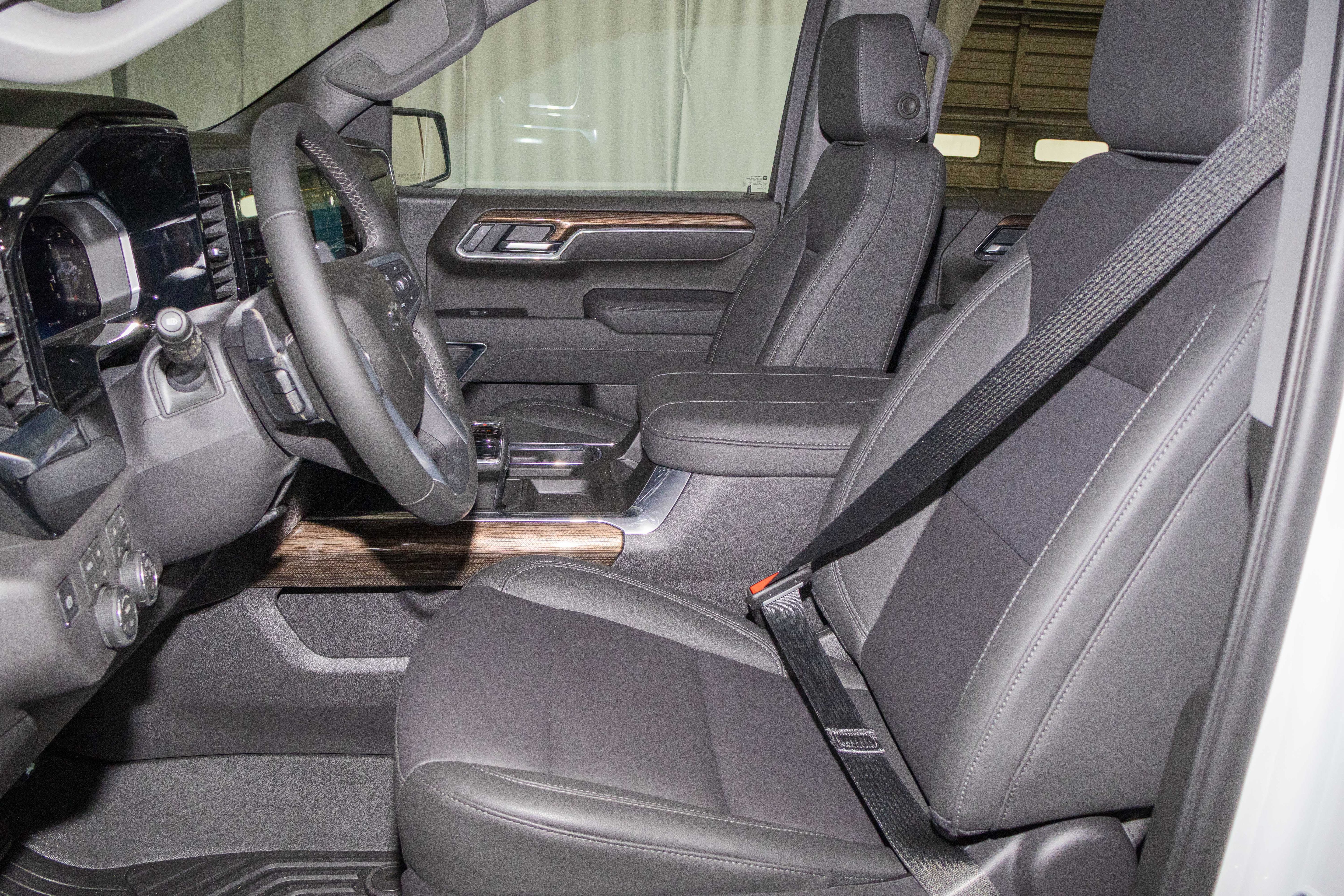 New 2026 Chevrolet Silverado 1500 LT Trail Boss w/ LT Trail Boss Premium Package AWD/4WD image 9
