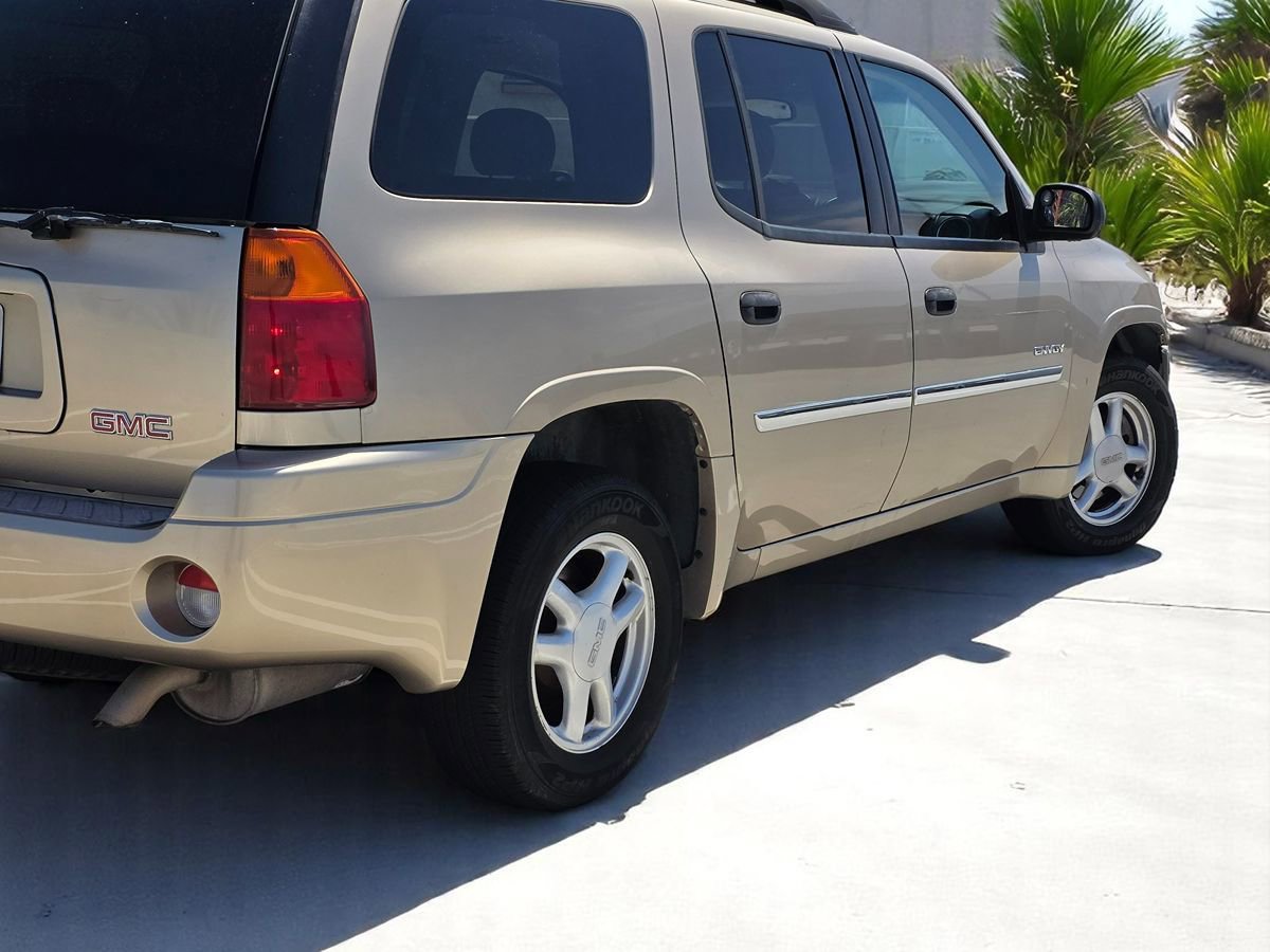 Used 2006 GMC Envoy XL SLE w/ Sle Preferred Equipment Group RWD image 8