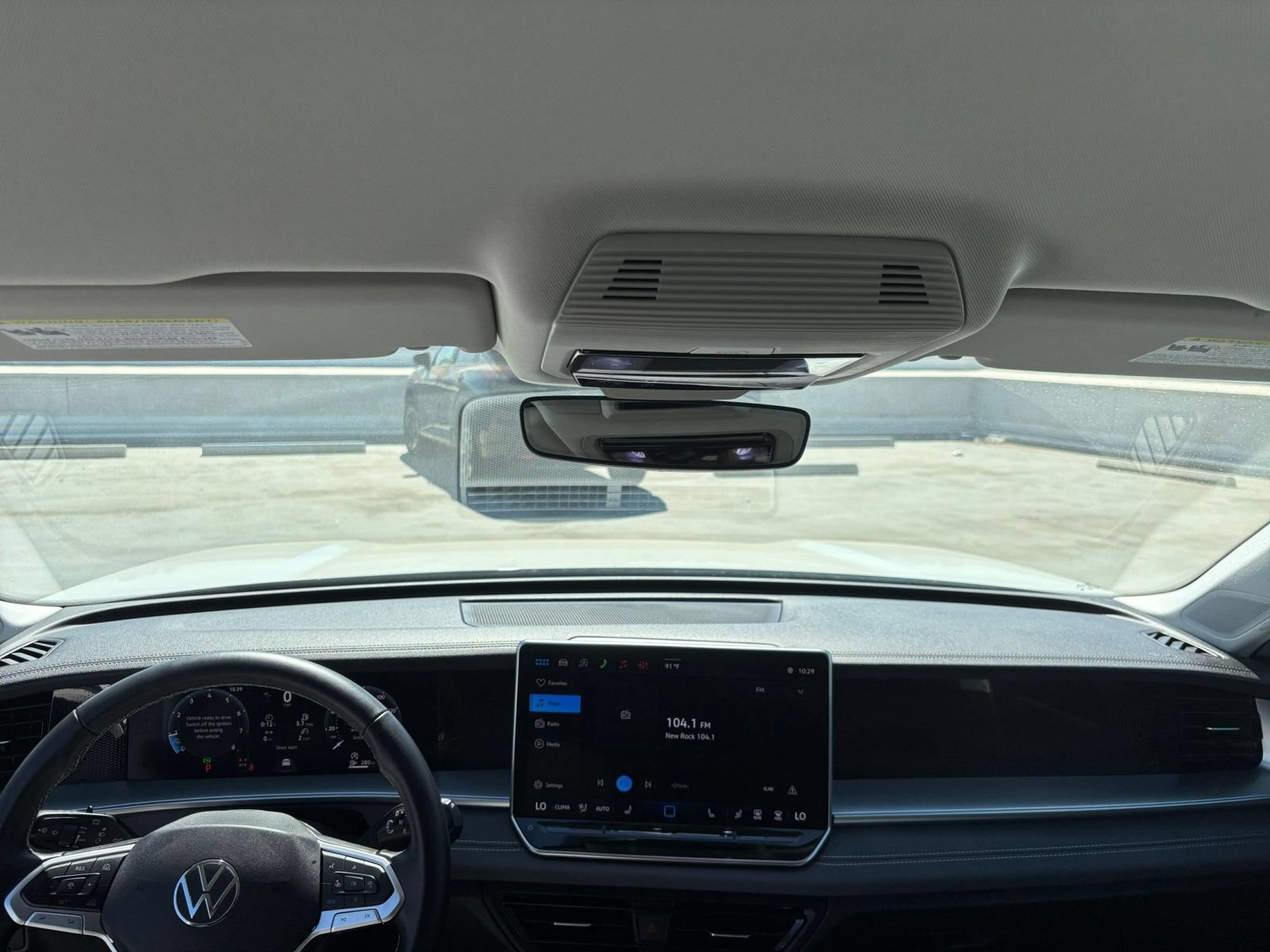 Used 2026 Volkswagen Tiguan SE FWD image 35